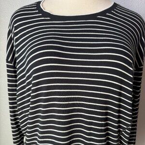 CAbi Crosswalk Tee #4005 Comfy Black & White Stripe-M